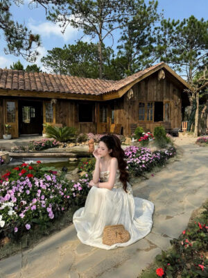 VÁY CÚP NGỰC MAXI THÊU HOA 